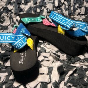 Platform Juicy Sandals.